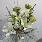 Букет Беарграс , Вакциніум , Вероніка , Кала , Лілія , Матіола , Троянда , Фрезія