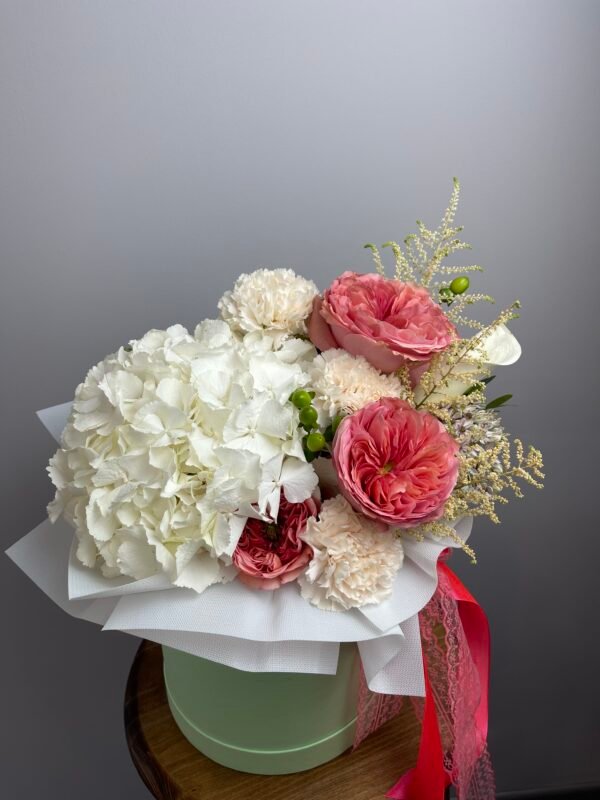 Букет Астільба , Гортензія , Діантус , Троянда